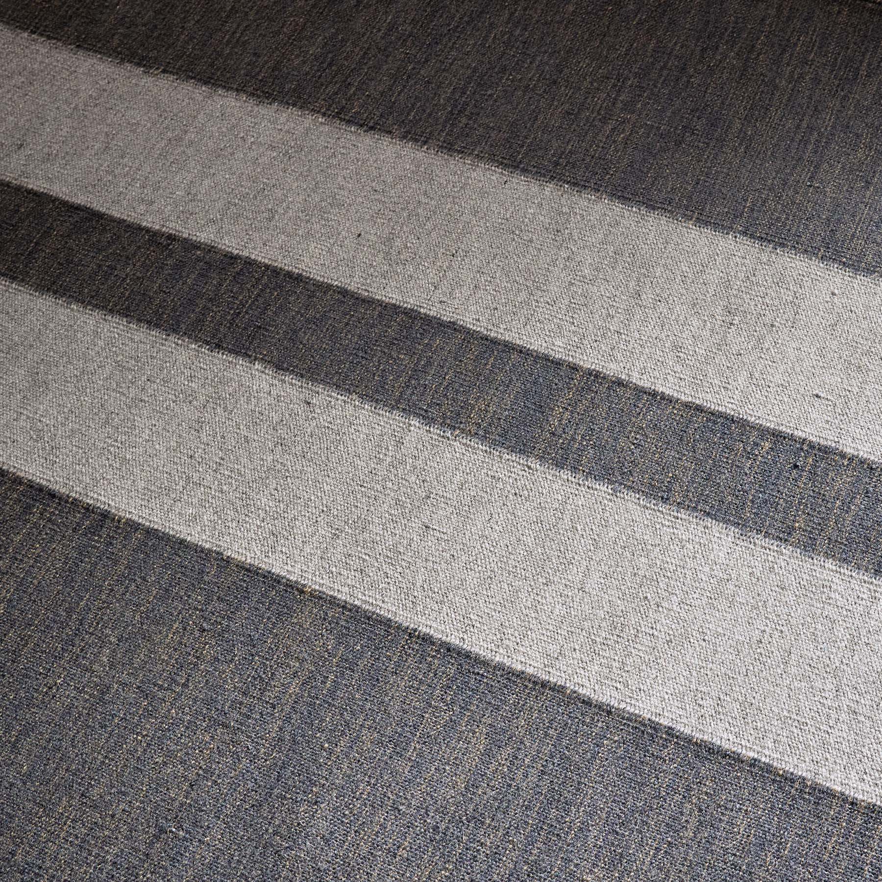Double Stripe Runner - Guntmetal Marle/Pearl Grey - Image 4