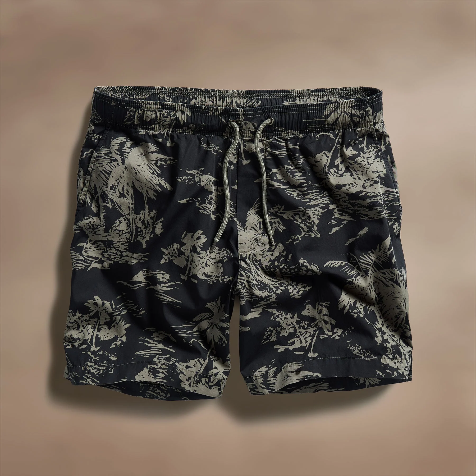 Brandílera Print Short - Black/Army Green Pigment - Image 2