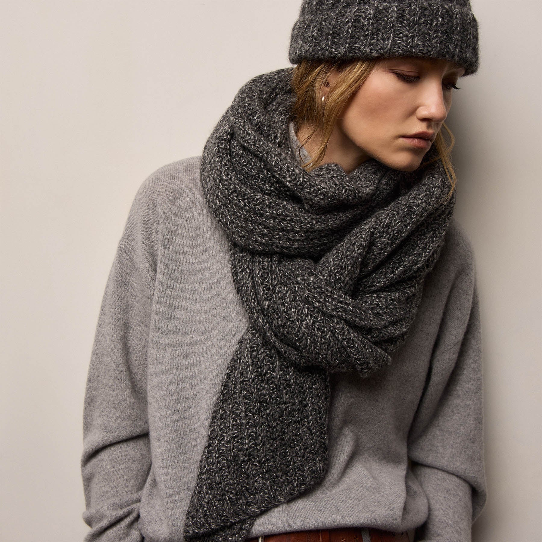 Cashmere Silk Marl Scarf - Black Mix - Image 2