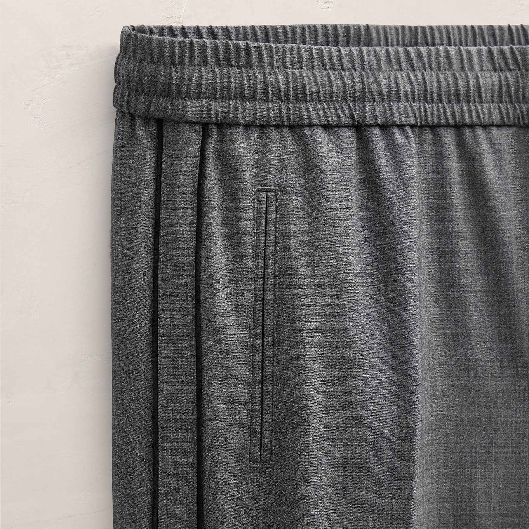 Contrast Trimmed Wool Stretch Trouser - Charcoal - Image 4