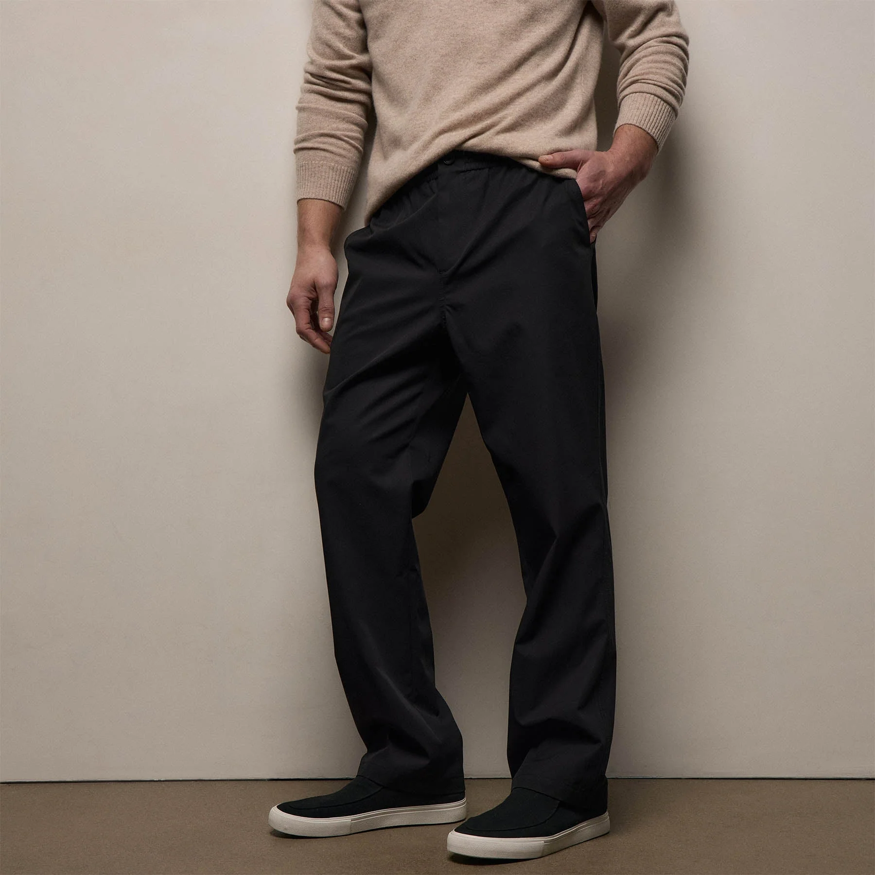 Elevated Cotton Twill Drawstring Trouser - Black