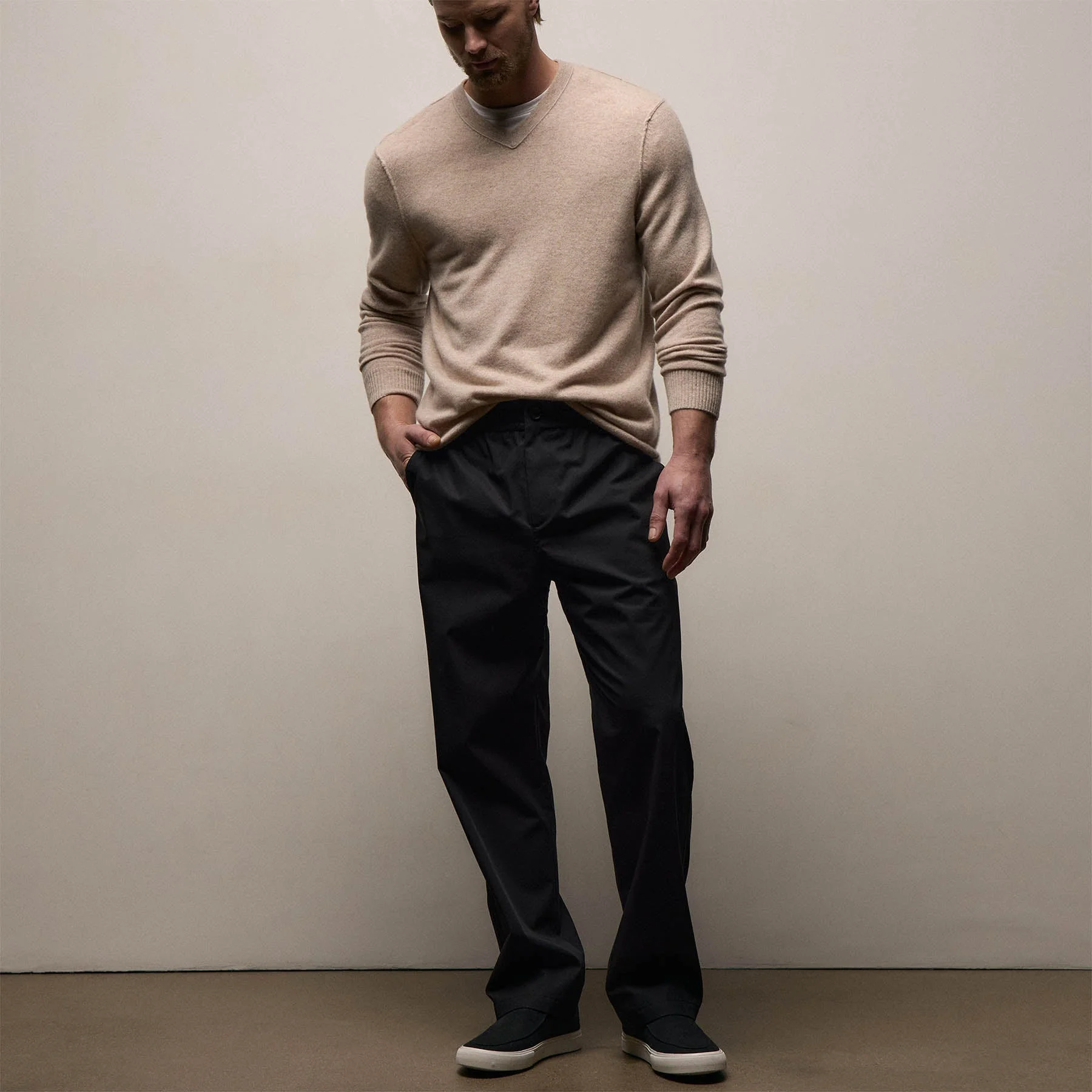 Elevated Cotton Twill Drawstring Trouser - Black - Image 3