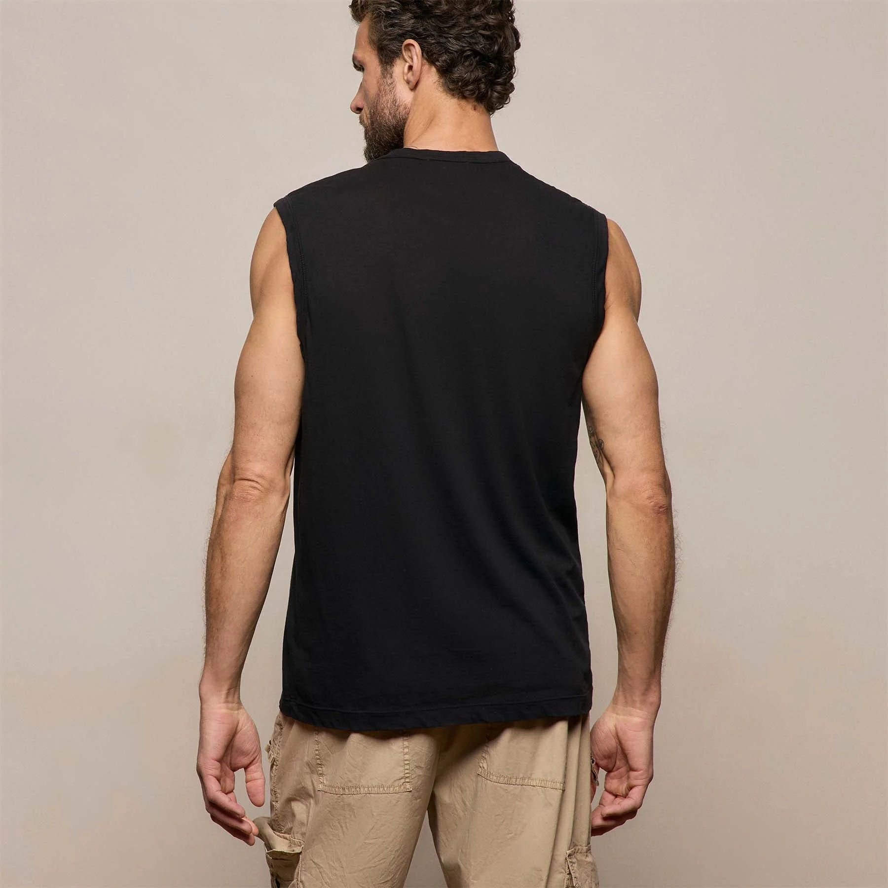 LA Muscle Tank - Black - Image 5