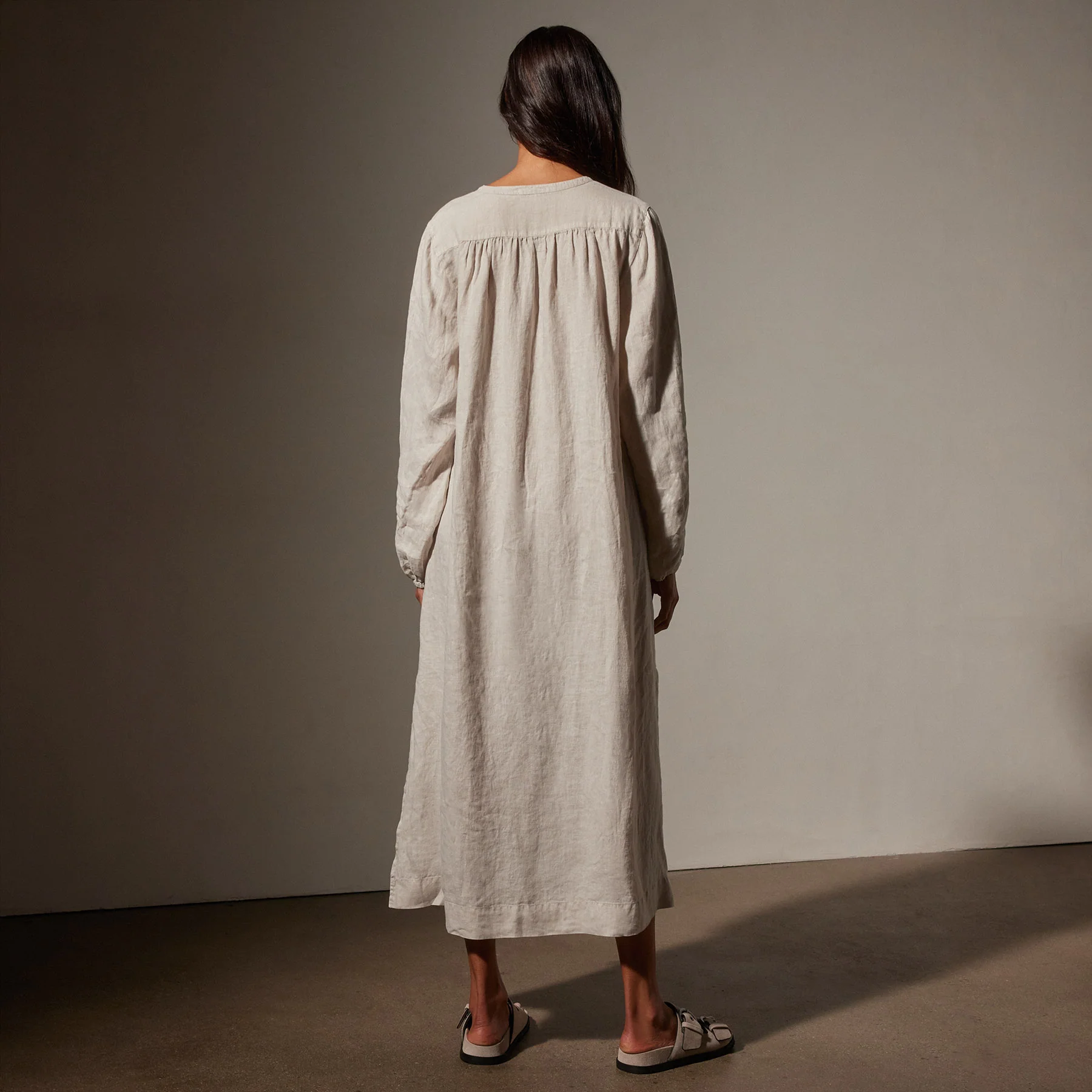 Lightweight Linen Dress - Salt Pigment - Image 4