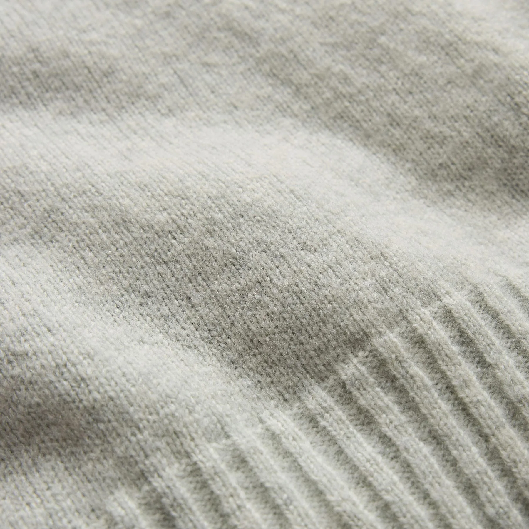 Lightweight Textured Cashmere Crew - Gypsophila - Image 6