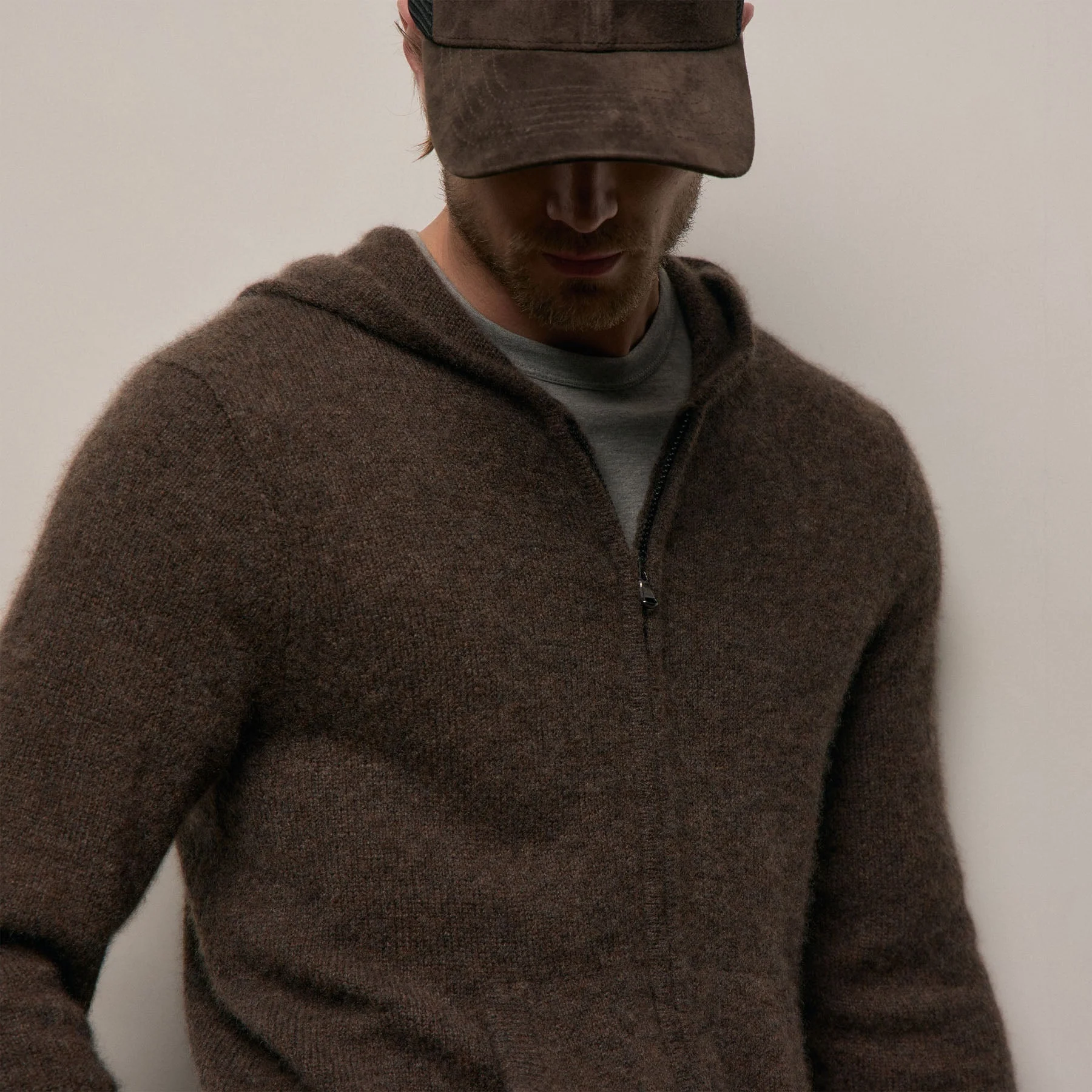 Lightweight Textured Cashmere Knit Zip Up Hoodie - Bark - Image 3