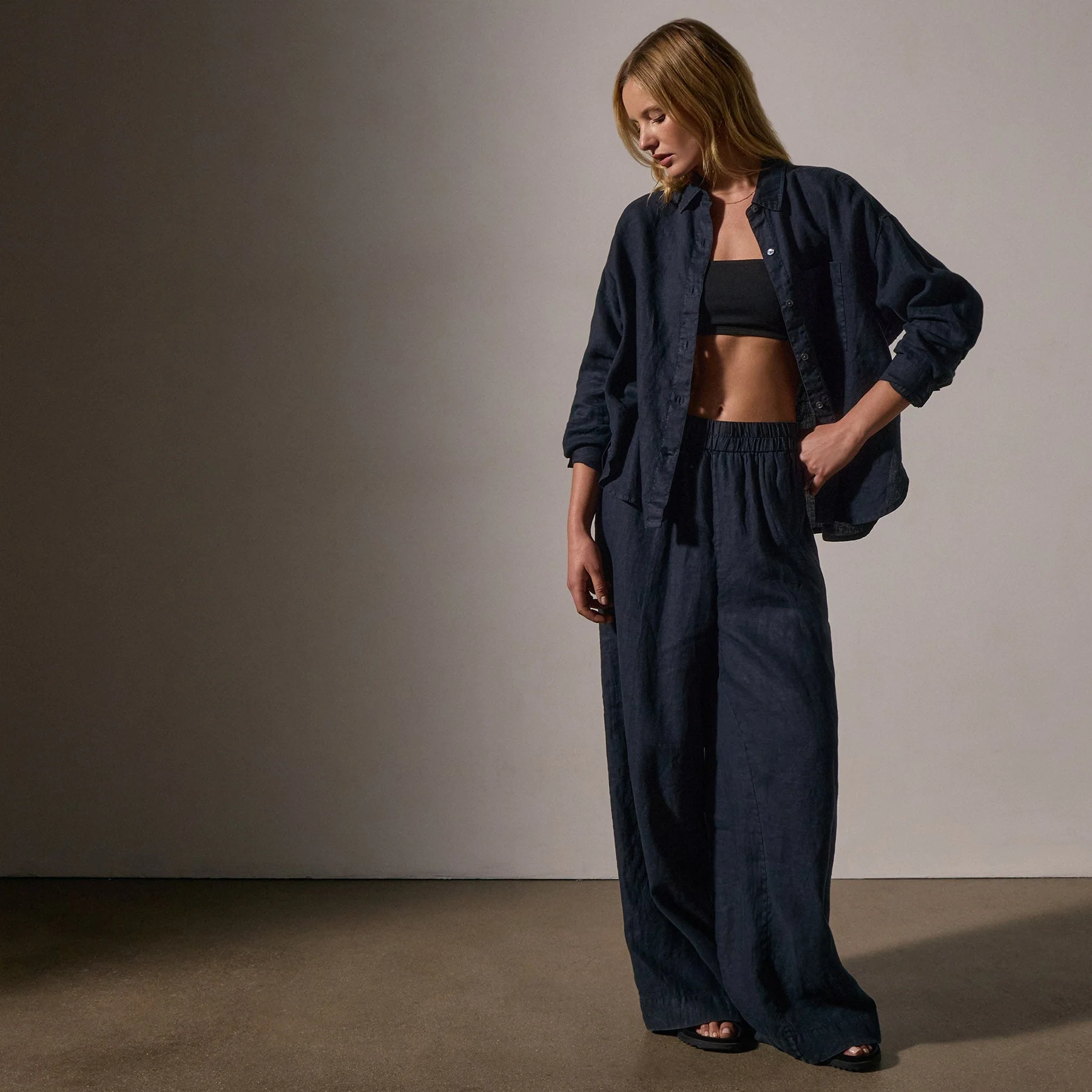 Linen Oversized Shirt - Classic Navy - Image 4