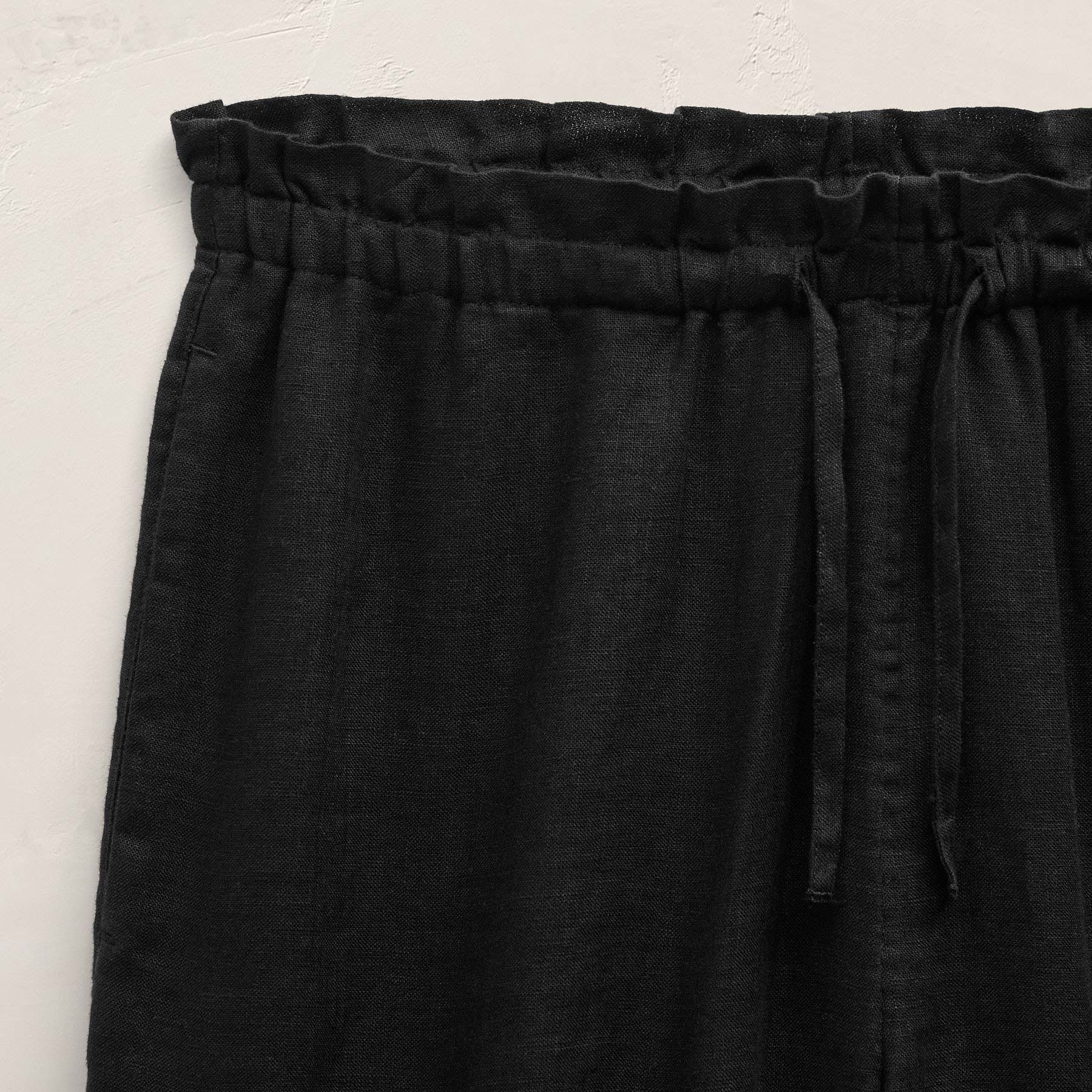 Linen Short - Black - Image 6
