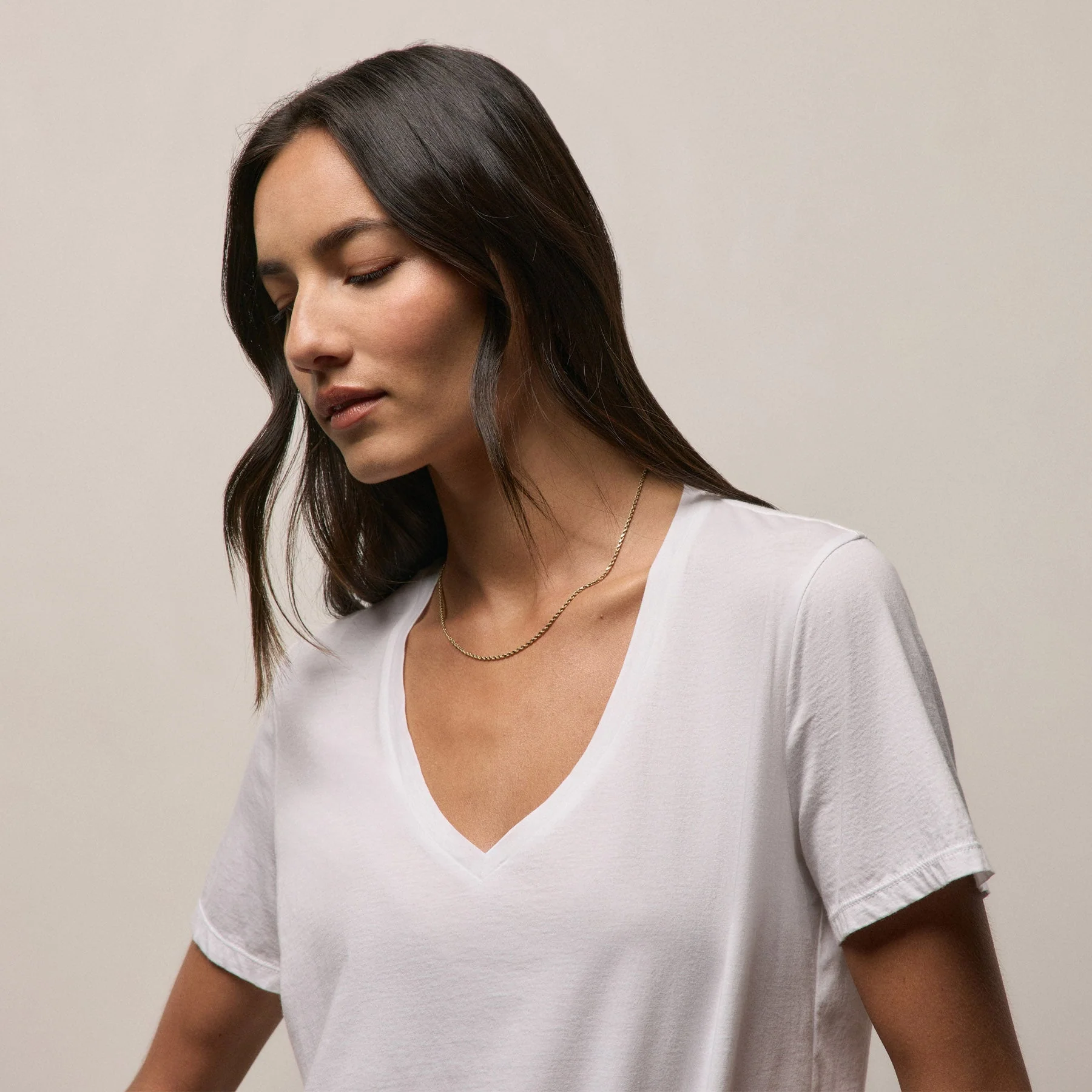 Luxe Lotus Jersey V Neck - White - Image 3