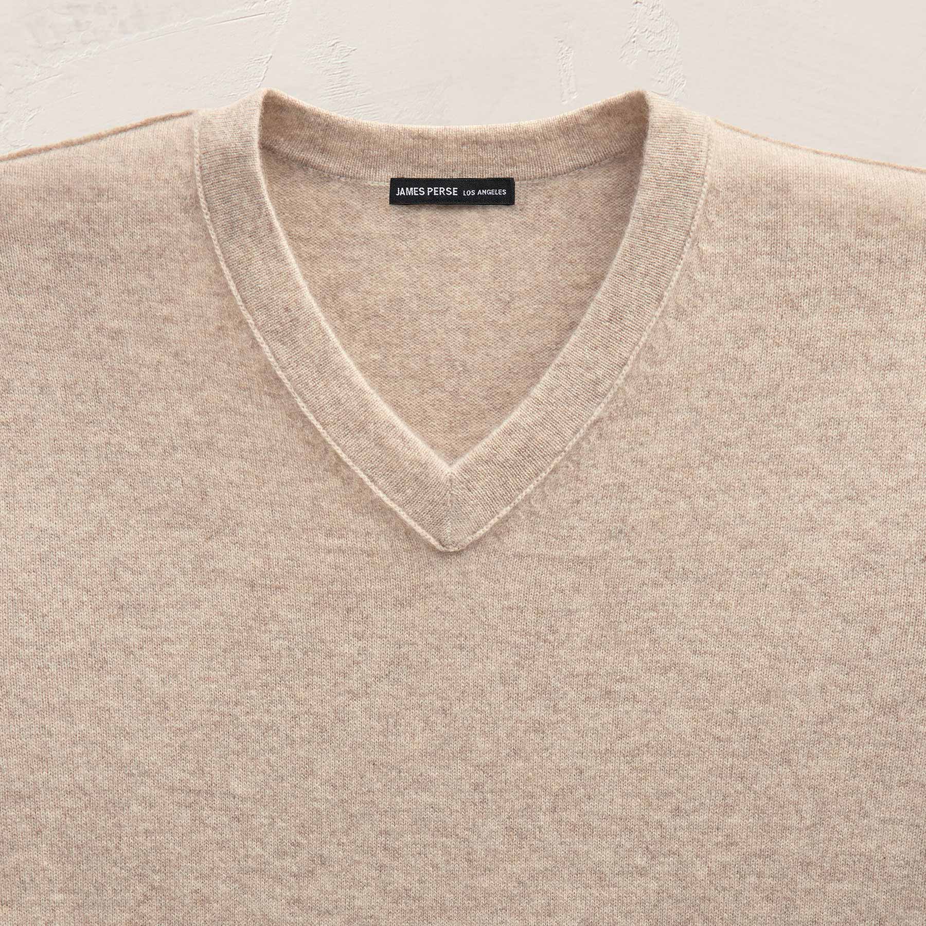 Men's Cashmere V Neck Sweater Gift Set - Black/Stone - Image 6