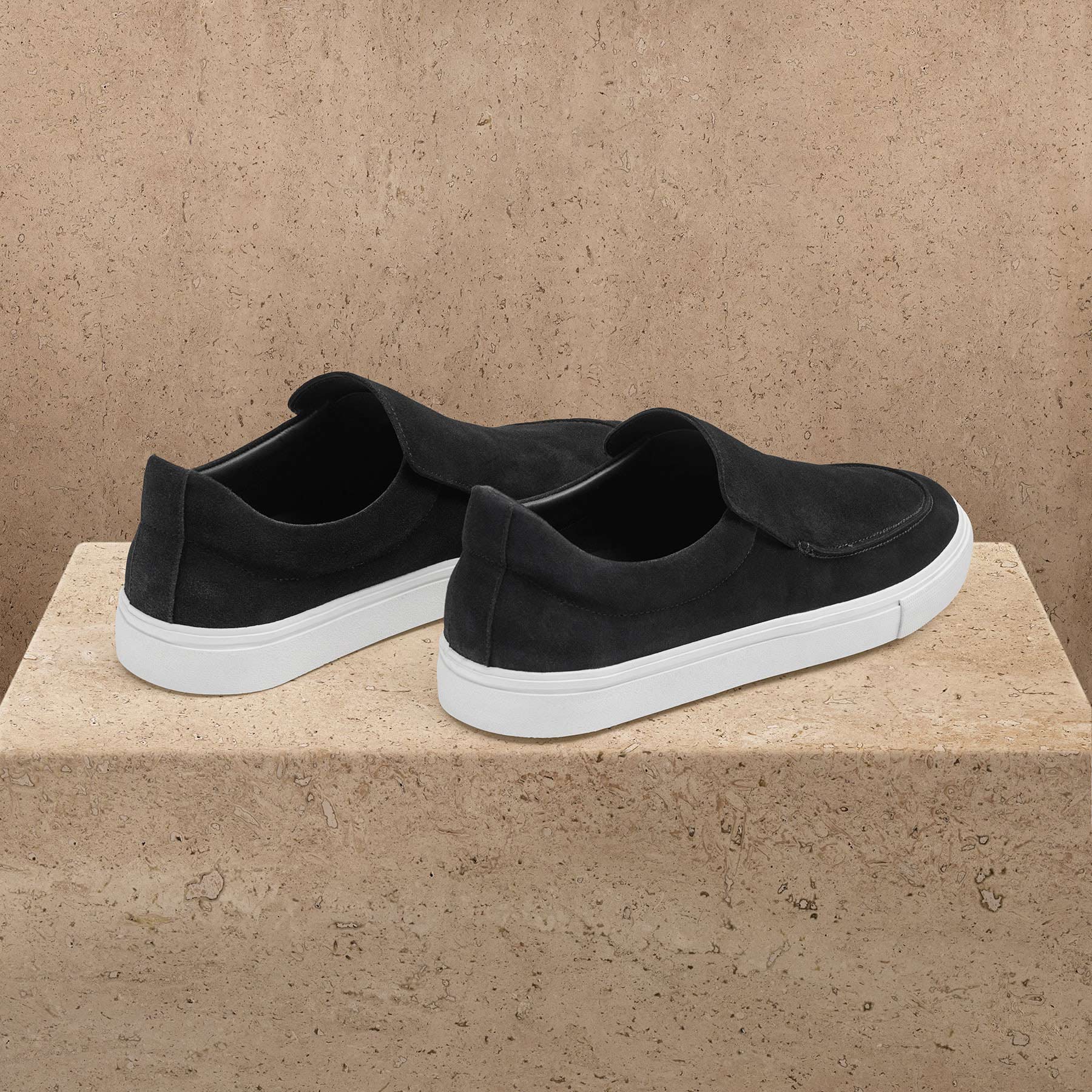 Men's Coastal Suede Slip On - Black - Image 5