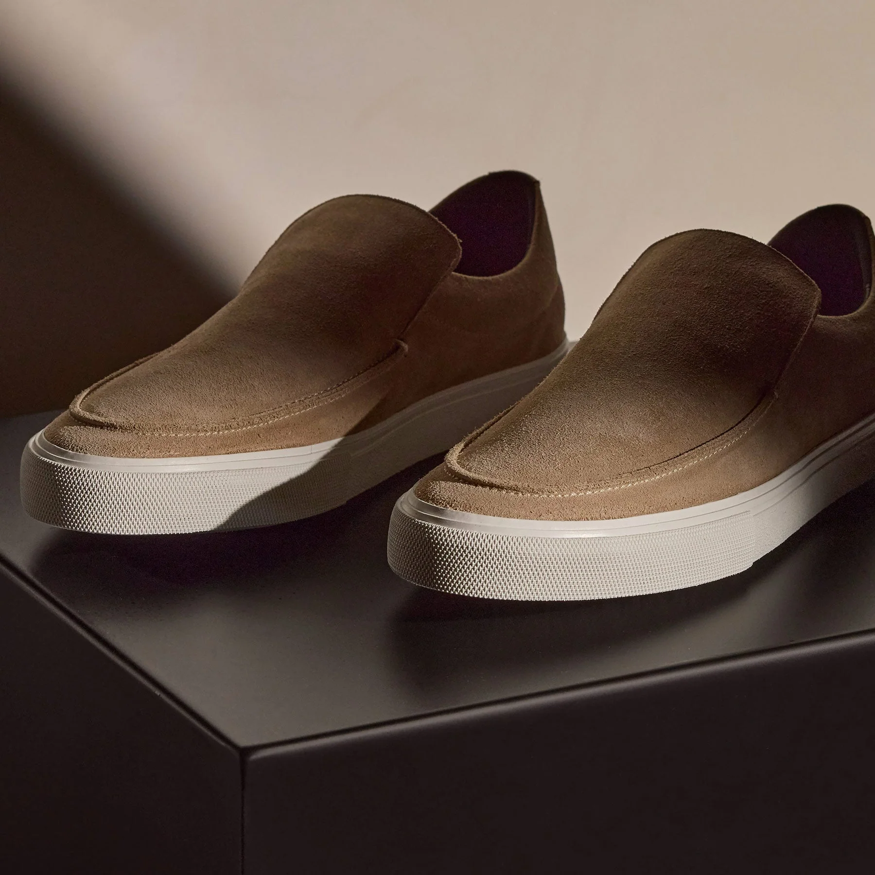 Men's Coastal Suede Slip On - Linen - Image 3