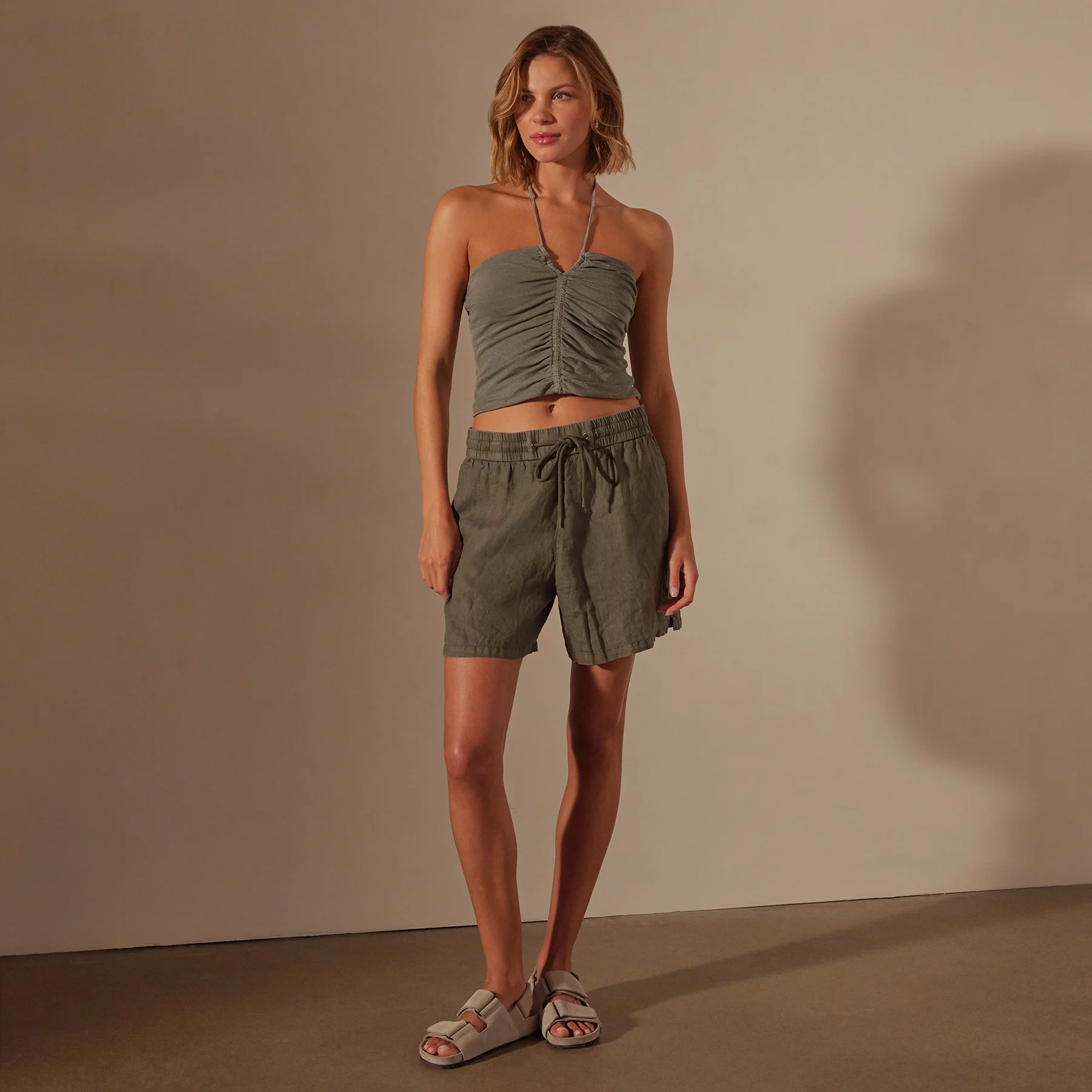 Relaxed Fit Linen Short - Palm Pigment - Image 3
