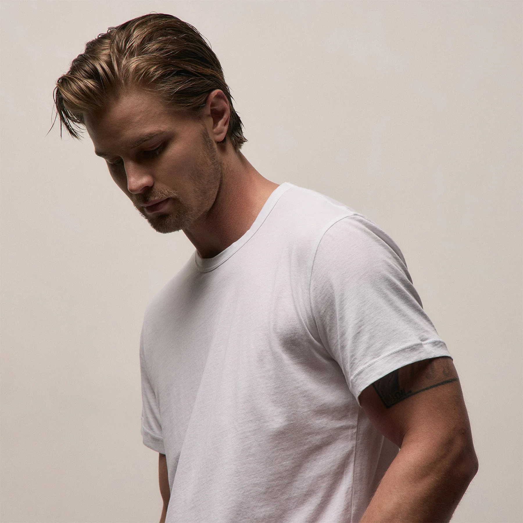 Short Sleeve Crew Neck - White - Image 6