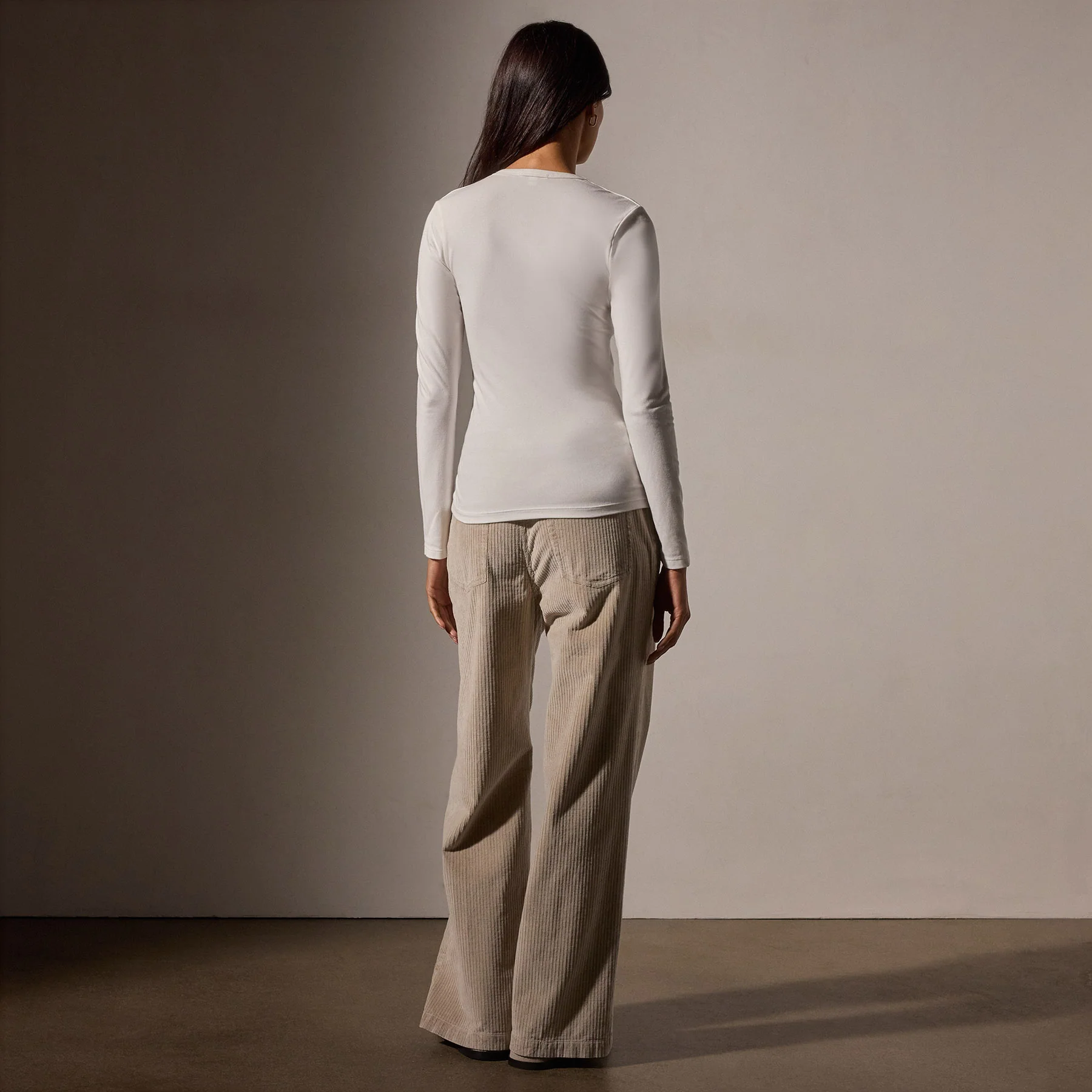 Stretch Lotus Deep V Tee - White - Image 4