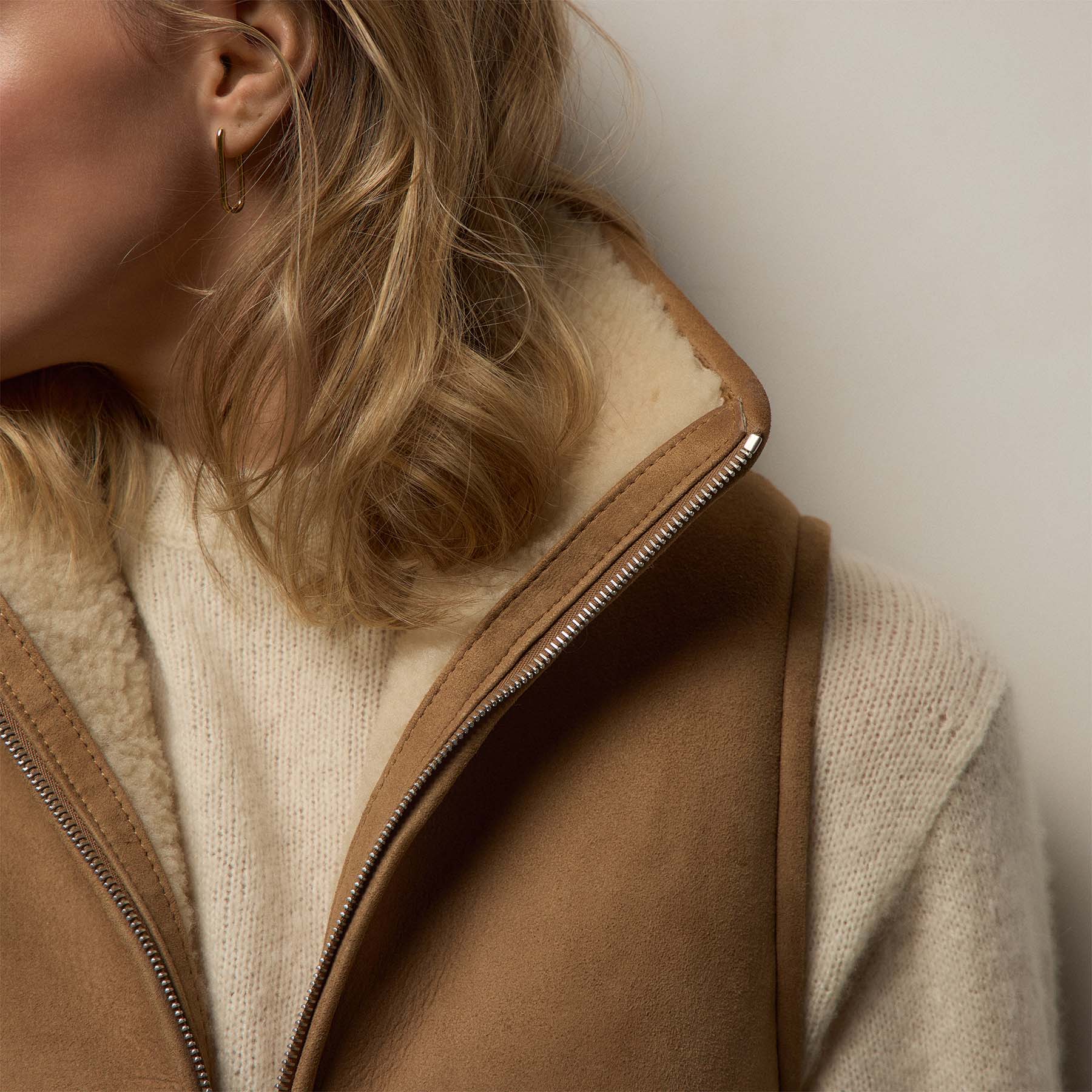 Suede Shearling Vest - Caramel - Image 4