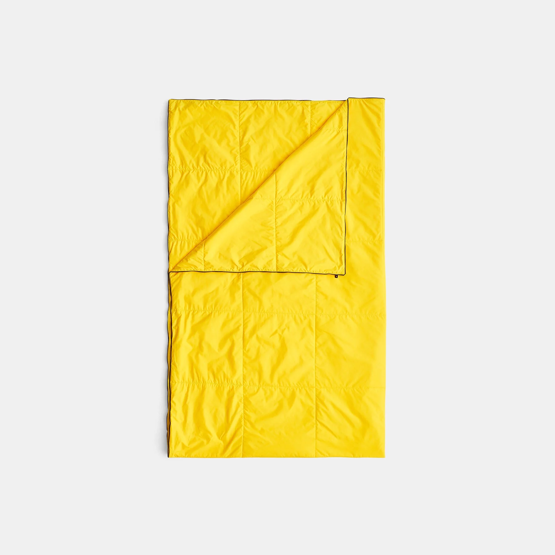 Y/OSEMITE Quilted Blanket - Yellow/Carbon - Image 3